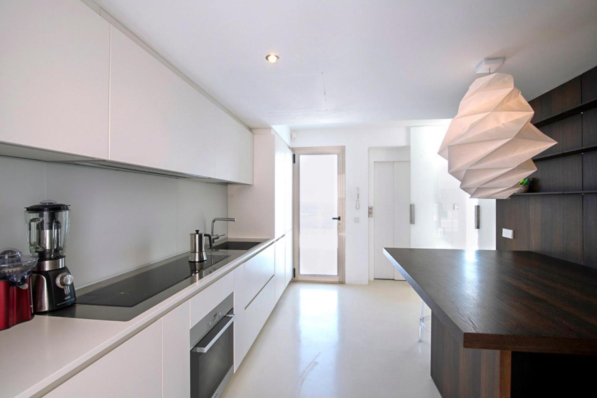 Resa estates villa skyhigh for rent moder luxury kitchen 4.jpg